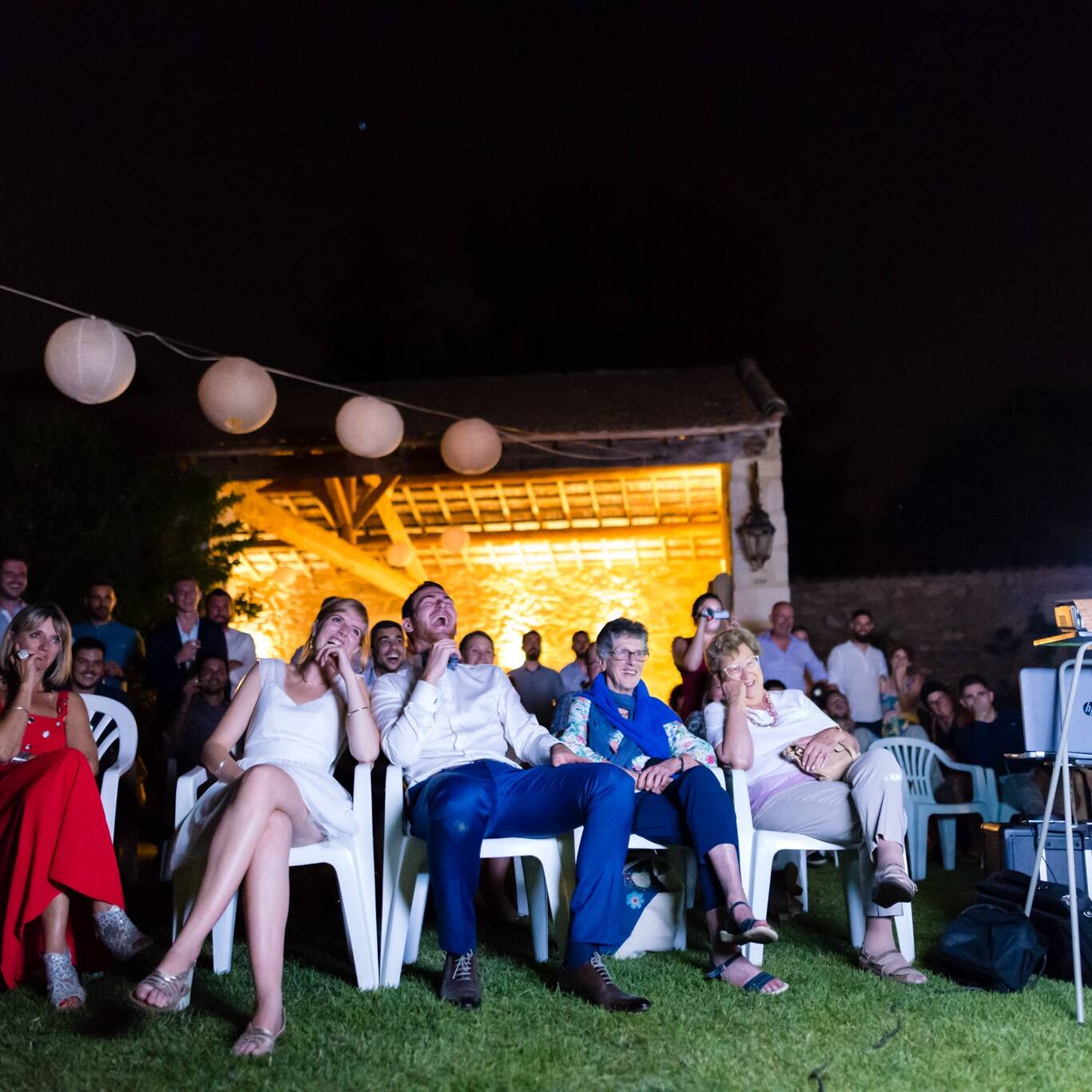 Vidéo surprise durant un mariage